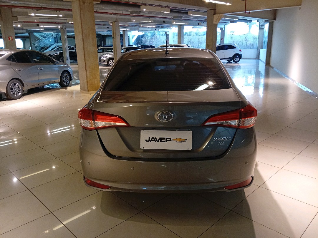 Toyota-YARIS-1.5 16V FLEX SEDAN XL PLUS CONNECT MULTIDRIVE