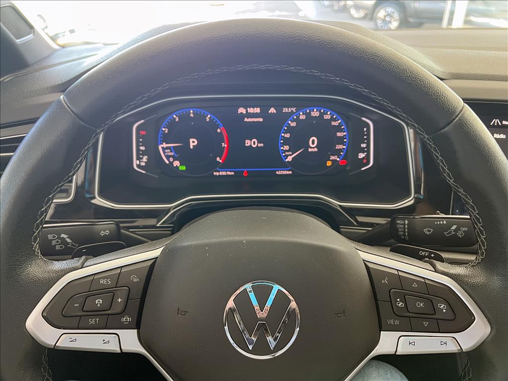 VIRTUS 1.4 250 TSI EXCLUSIVE AUTOMÁTICO9