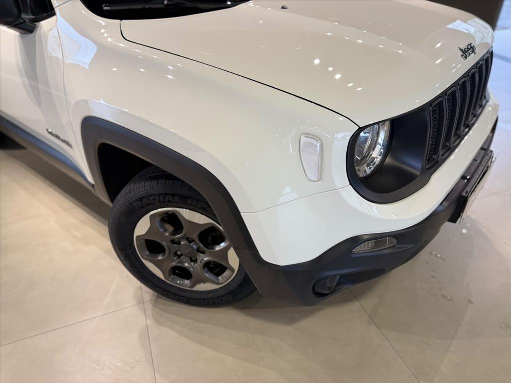 RENEGADE 1.8 16V FLEX STD 4P AUTOMÁTICO1