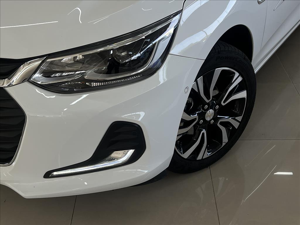 ONIX PLUS 1.0 TURBO FLEX PREMIER AUTOMÁTICO13
