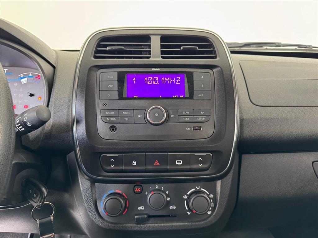 KWID 1.0 12V SCE FLEX ZEN MANUAL10