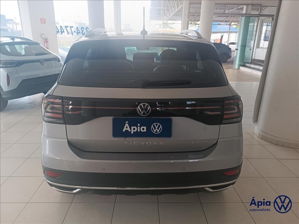T-CROSS 1.4 250 TSI TOTAL FLEX HIGHLINE AUTOMÁTICO4