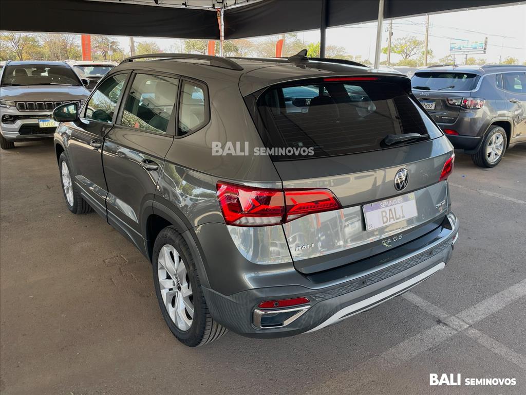 TAOS 1.4 250 TSI TOTAL FLEX HIGHLINE AUTOMÁTICO3