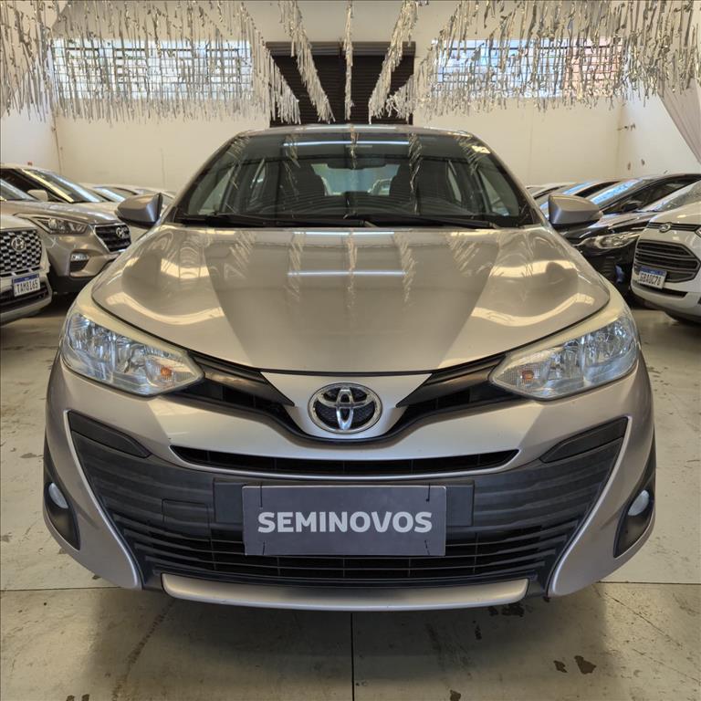 YARIS 1.5 16V FLEX SEDAN XL MULTIDRIVE1