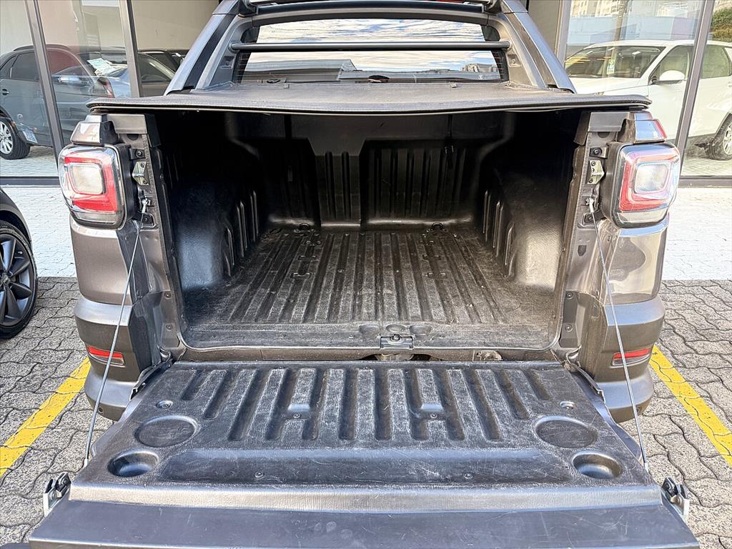 Fiat Strada - 1.3 FIREFLY FLEX VOLCANO CD CVT