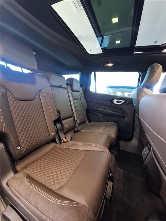 COMMANDER 2.2 TURBO DIESEL OVERLAND AT97