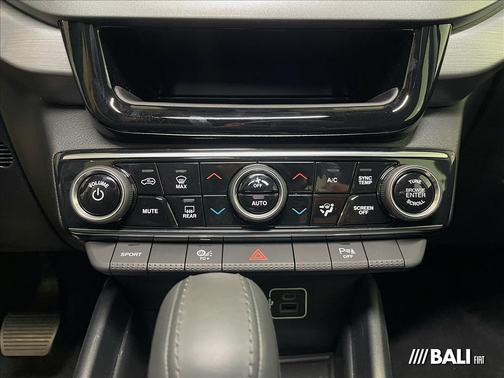 TORO 1.3 TURBO 270 FLEX FREEDOM AT613