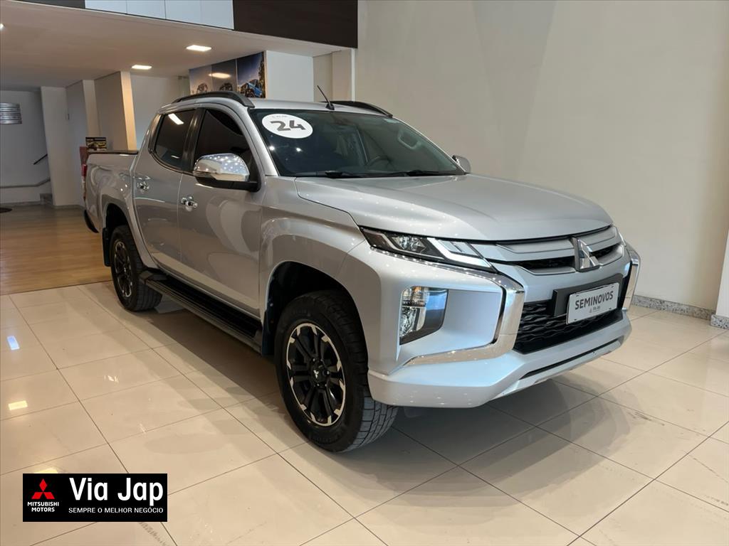 Mitsubishi-L200 TRITON-2.4 16V TURBO DIESEL SPORT HPE CD 4P 4X4 AUTOMÁTICO