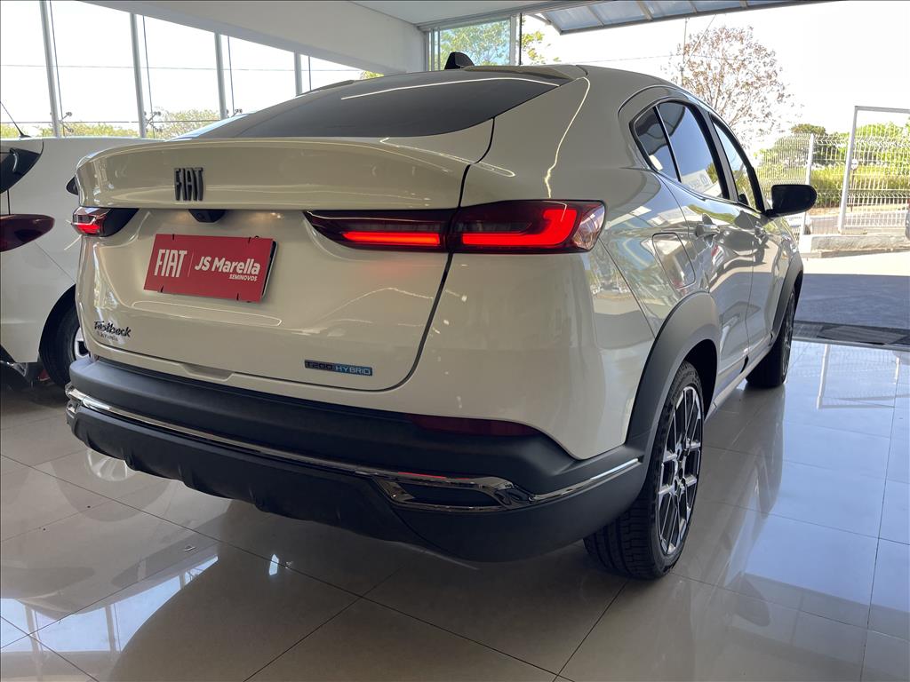 FASTBACK 1.0 TURBO 200 HYBRID IMPETUS CVT FASTBACK 1.0 TURBO 200 HYBRID IMPETUS CVT