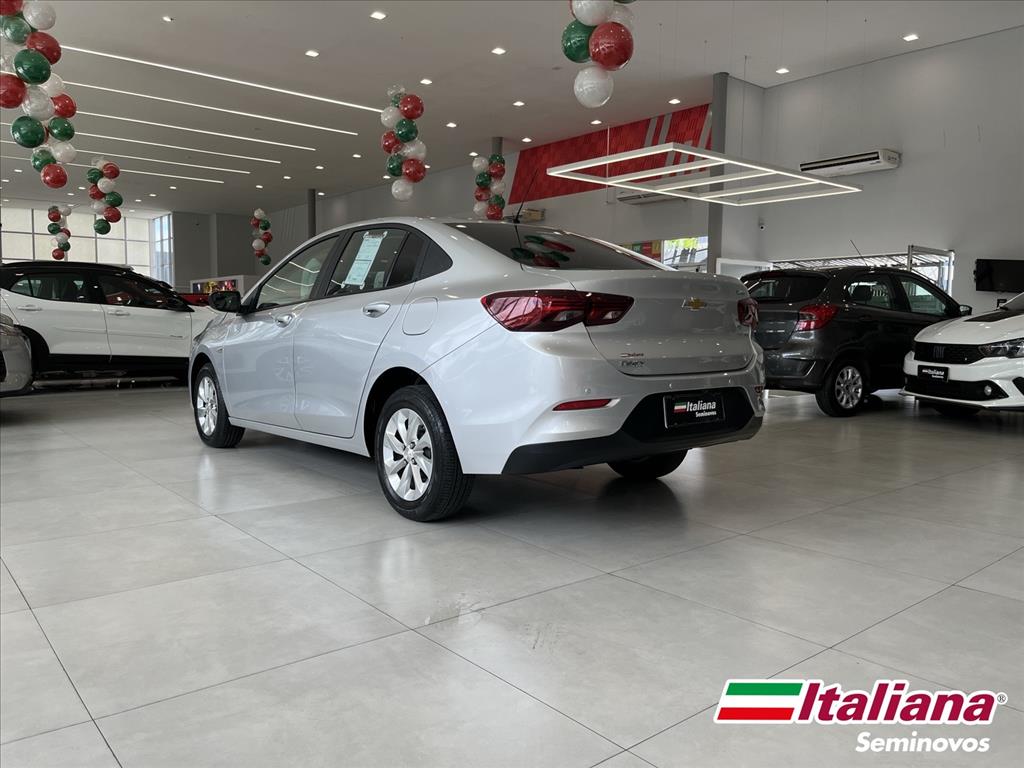 ONIX PLUS 1.0 TURBO FLEX LT AUTOMÁTICO2