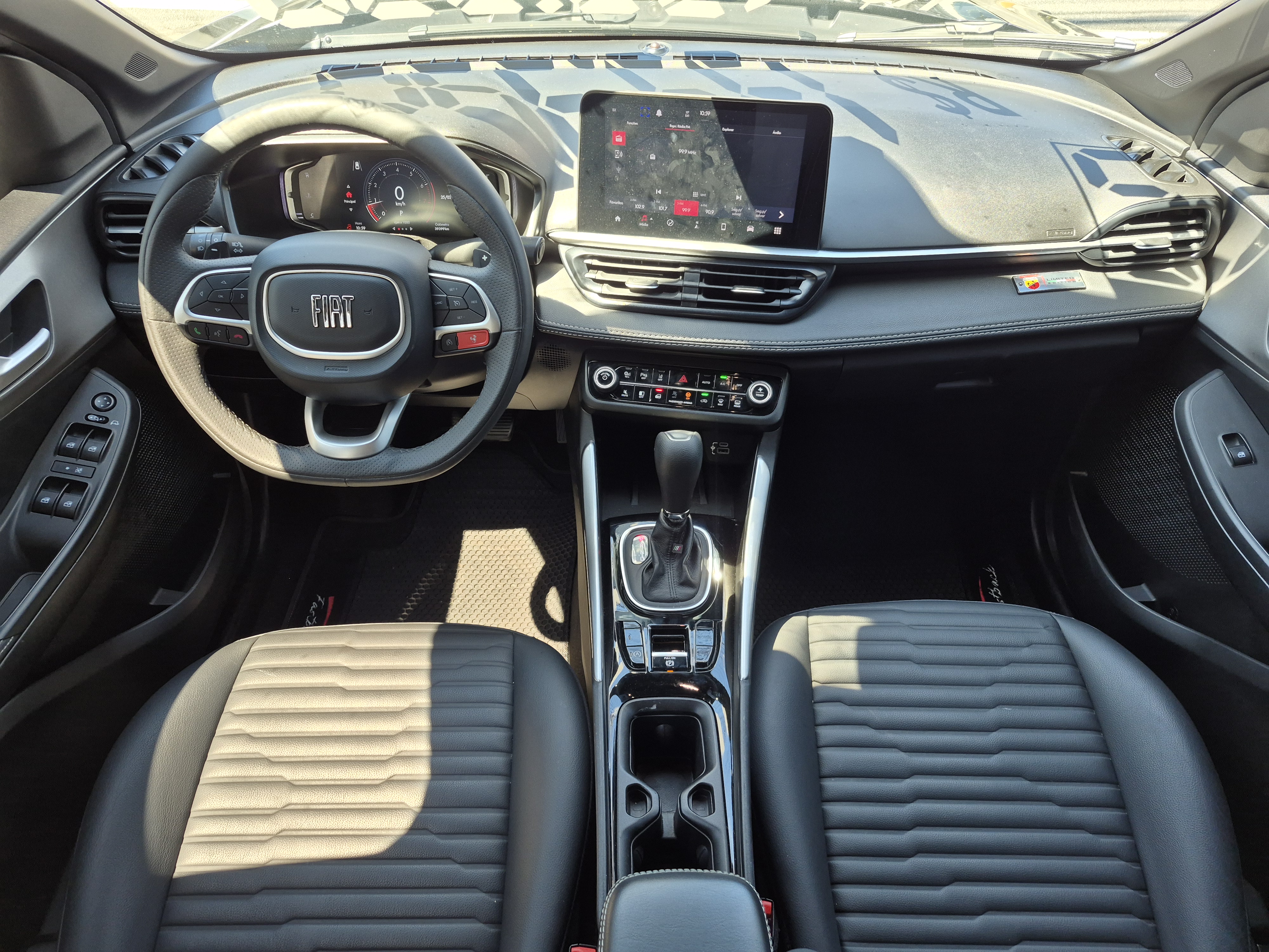 Foto ilustrativa do carro