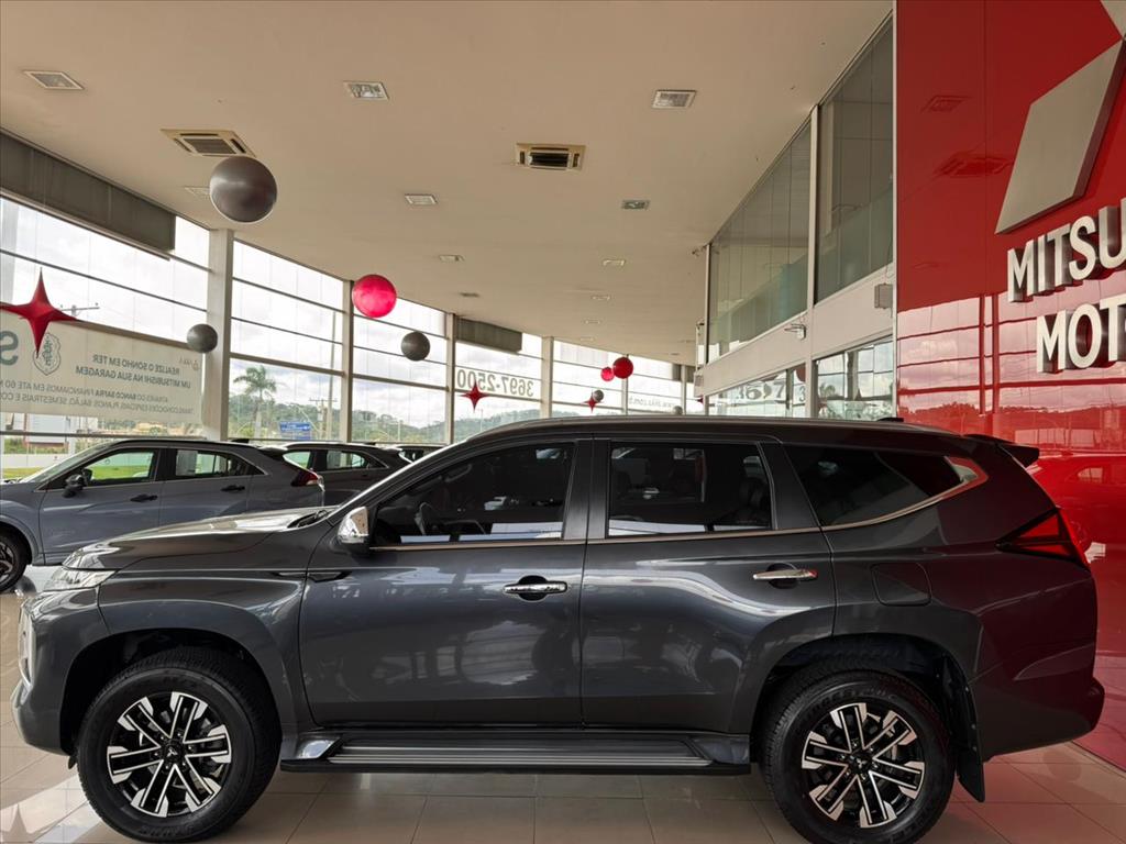 Mitsubishi-PAJERO SPORT-2.4 16V MIVEC TURBO DIESEL HPE-S AWD AUTOMÁTICO
