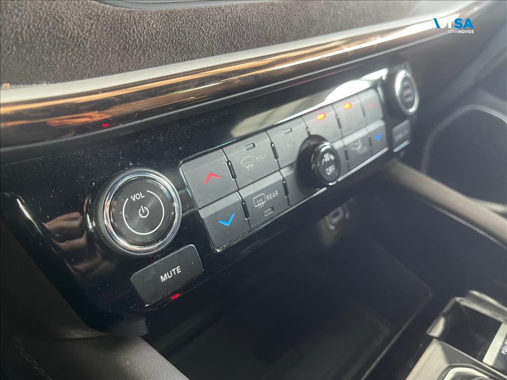 JEEP COMMANDER 1.3 T270 TURBO FLEX OVERLAND AT6