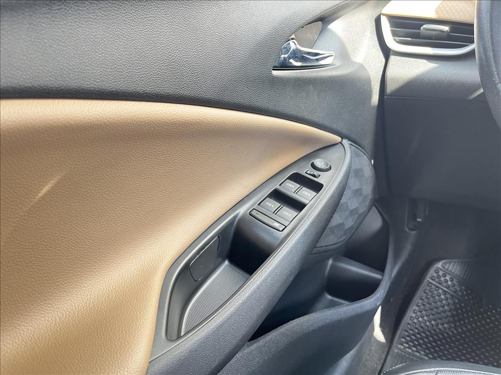 ONIX 1.0 TURBO FLEX PREMIER AUTOMÁTICO8