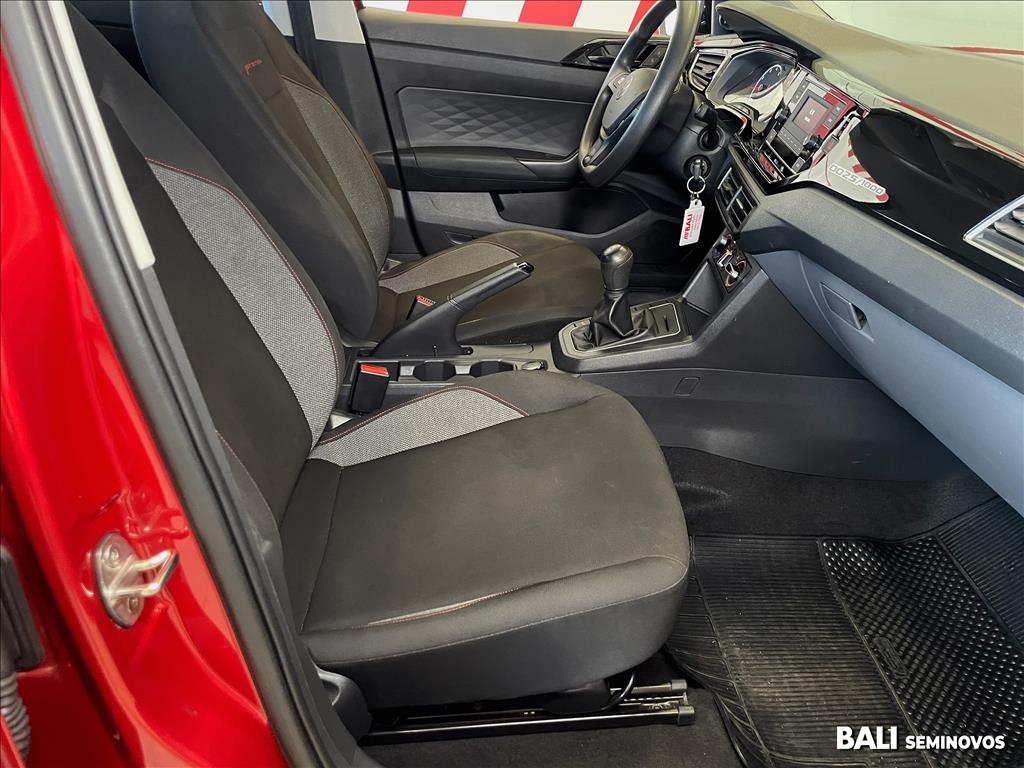 POLO 1.0 MPI TRACK MANUAL12
