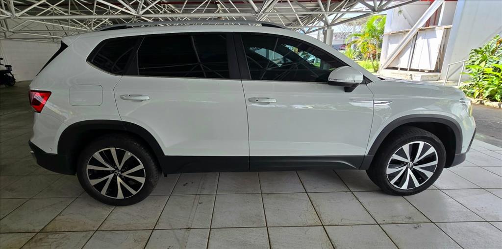 TAOS 1.4 250 TSI TOTAL FLEX HIGHLINE AUTOMÁTICO3