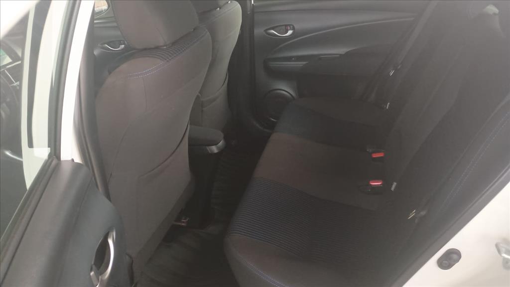 YARIS 1.5 16V FLEX XL PLUS CONNECT MULTIDRIVE10