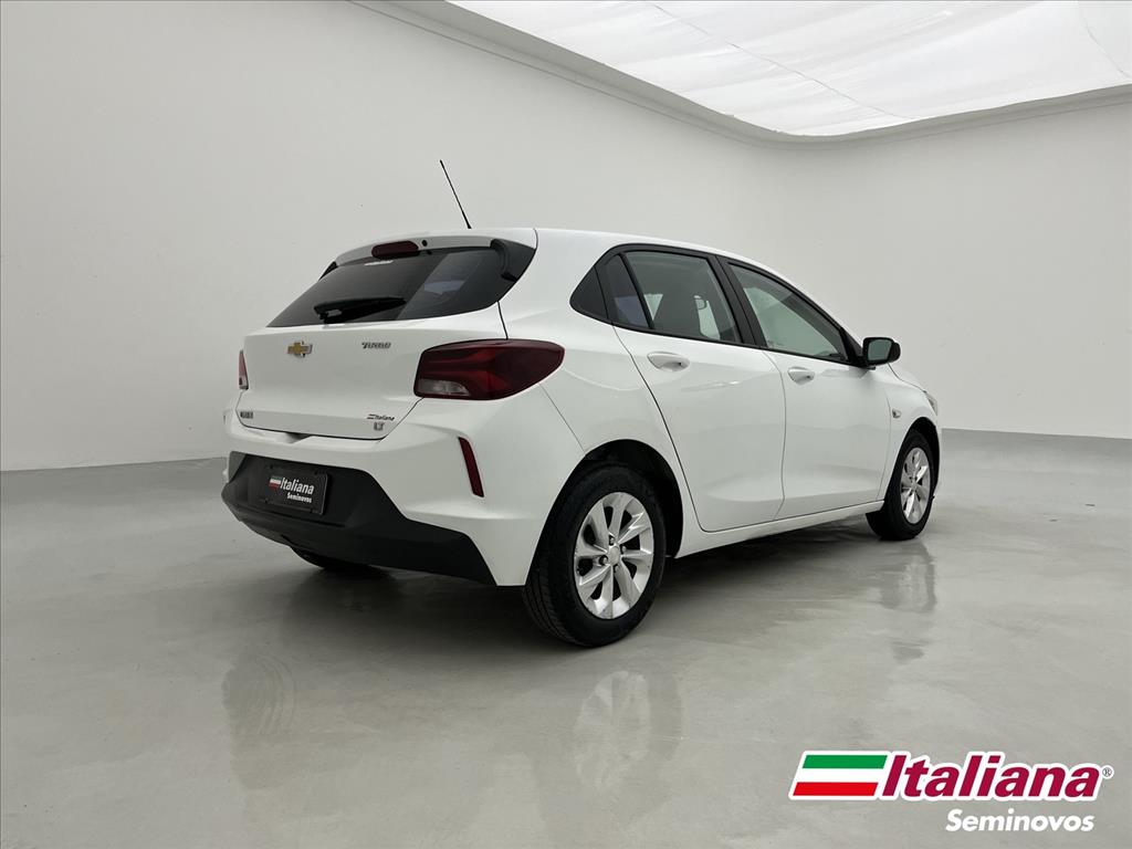 ONIX 1.0 TURBO FLEX LT AUTOMÁTICO4