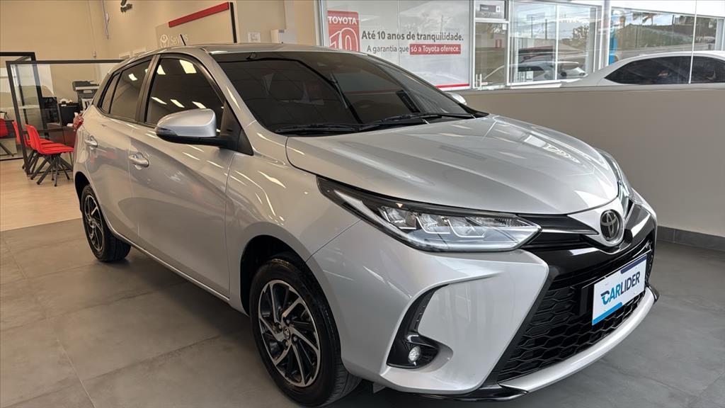 YARIS 1.5 16V FLEX SEDAN XLS CONNECT MULTIDRIVE2