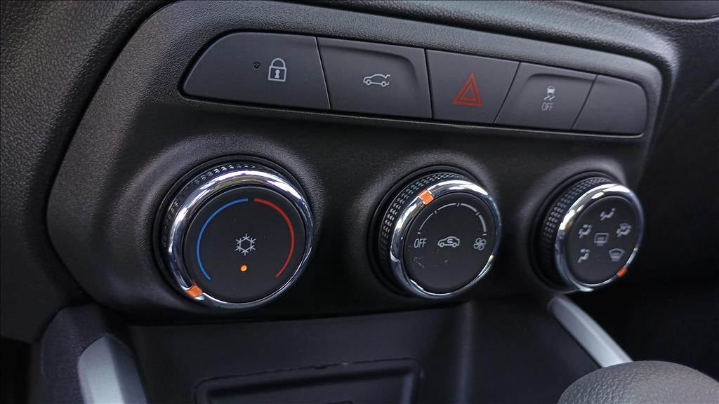ONIX PLUS 1.0 TURBO FLEX AUTOMÁTICO14