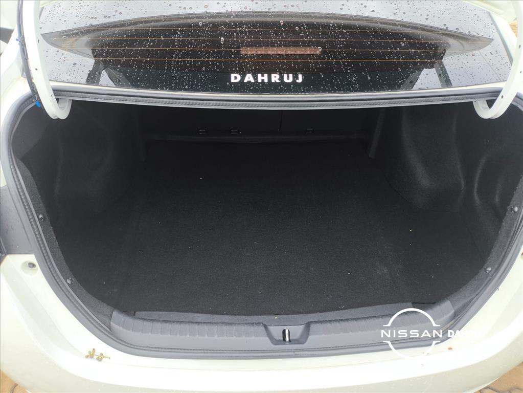 YARIS 1.5 16V FLEX SEDAN XLS CONNECT MULTIDRIVE12