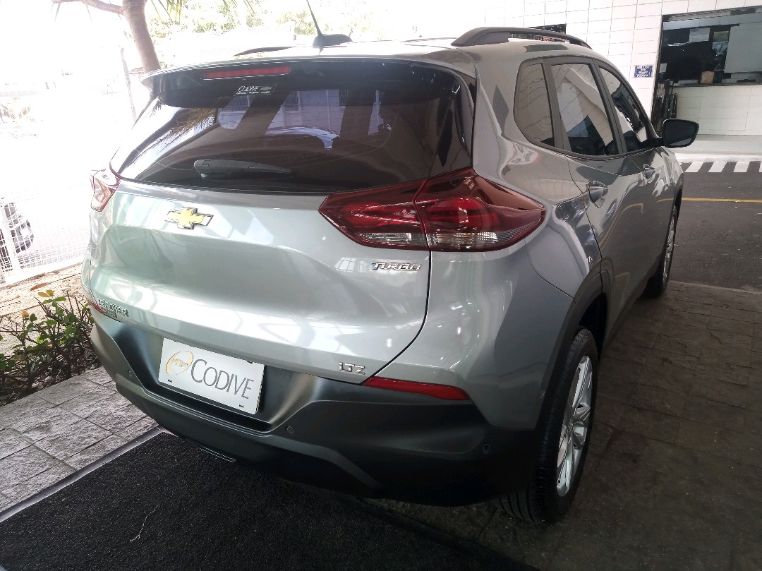 TRACKER 1.0 TURBO FLEX LTZ AUTOMÁTICO4