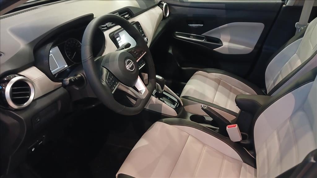 VERSA 1.6 16V FLEX EXCLUSIVE XTRONIC10