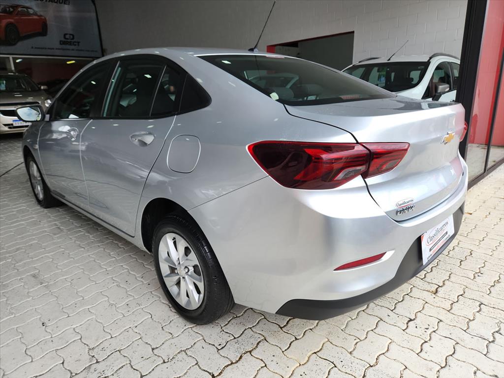 Chevrolet Onix Plus - 1.0 FLEX LT MANUAL