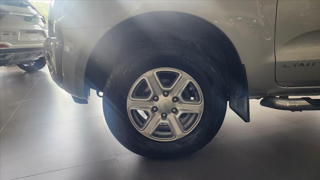 RANGER 3.2 LIMITED 4X4 CD 20V DIESEL 4P AUTOMÁTICO12