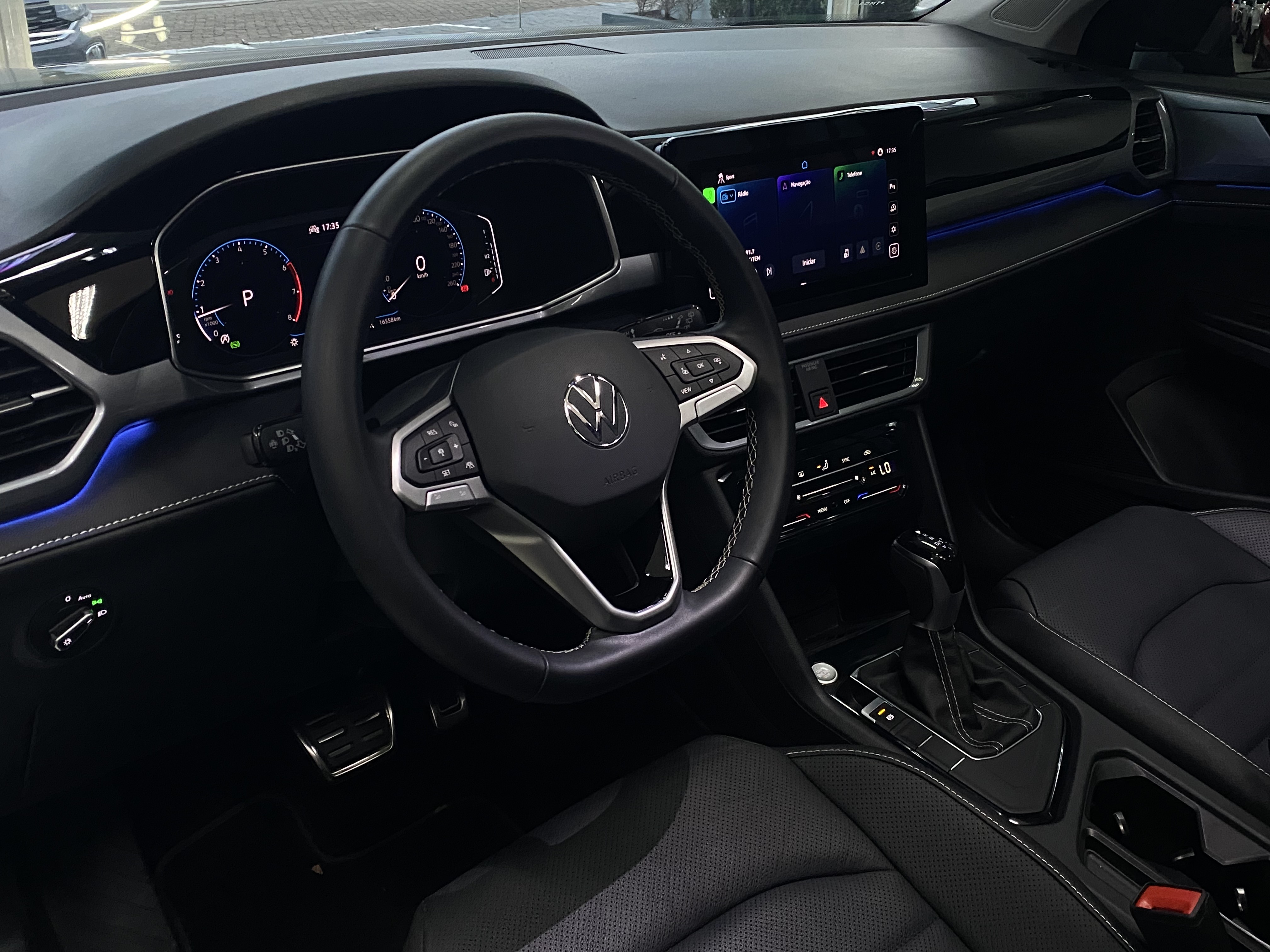 TAOS 1.4 250 TSI TOTAL FLEX HIGHLINE AUTOMÁTICO9