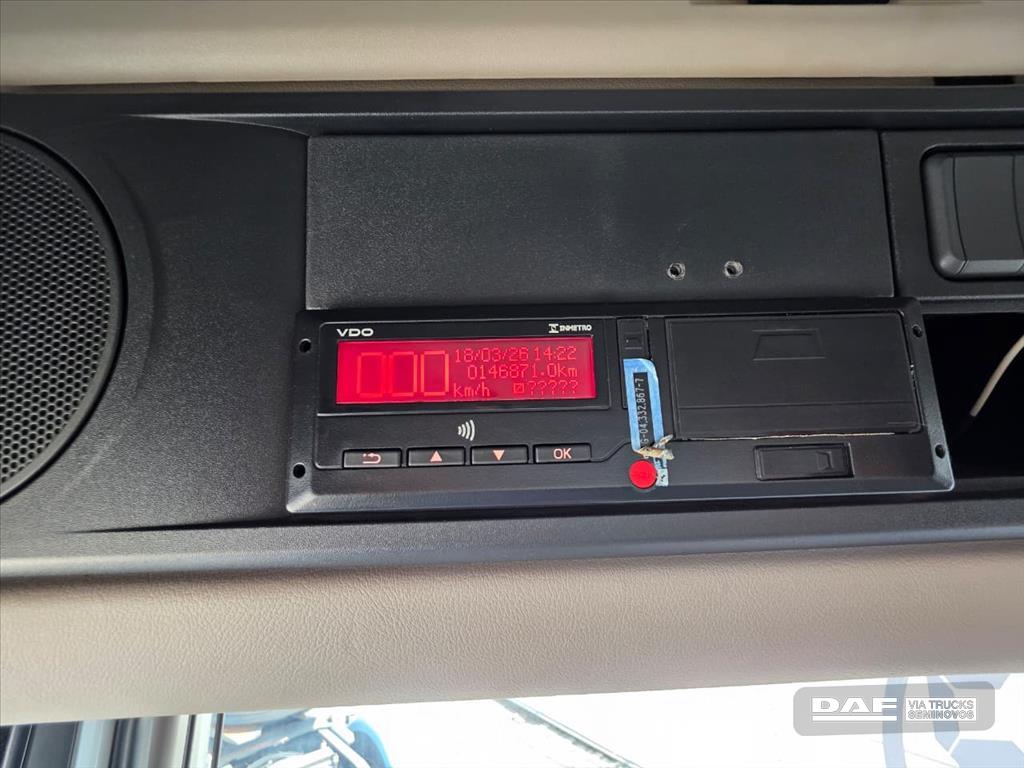 DAF-XF-FTS480 6X2 SPACE CAB DIESEL