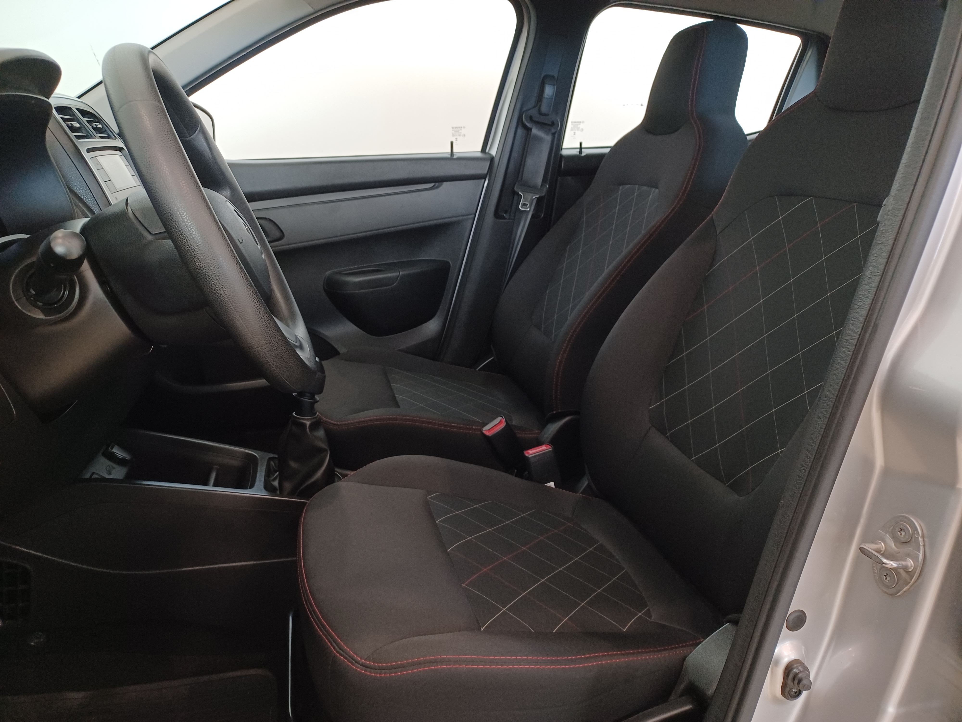 Renault-KWID-1.0 12V SCE FLEX ZEN MANUAL