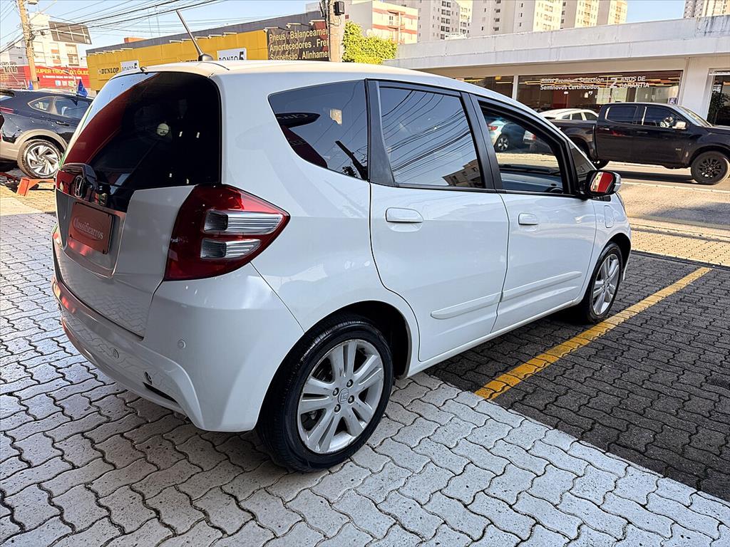 Honda Fit - 1.5 EX 16V FLEX 4P AUTOMÁTICO