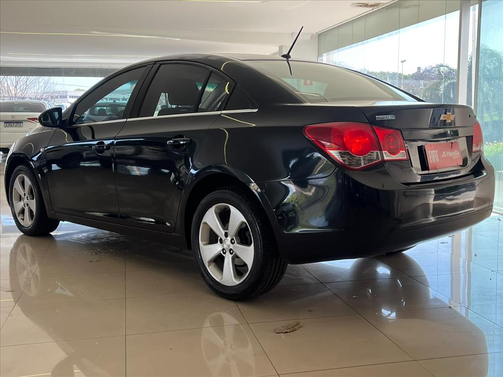 CRUZE 1.8 LT 16V FLEX 4P MANUAL5