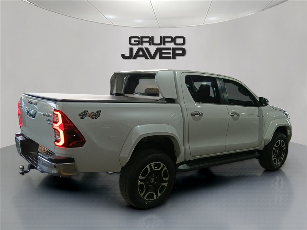 Toyota Hilux 2.8 D 4d Turbo Diesel Cd Srx 4X4 Automático - foto 5