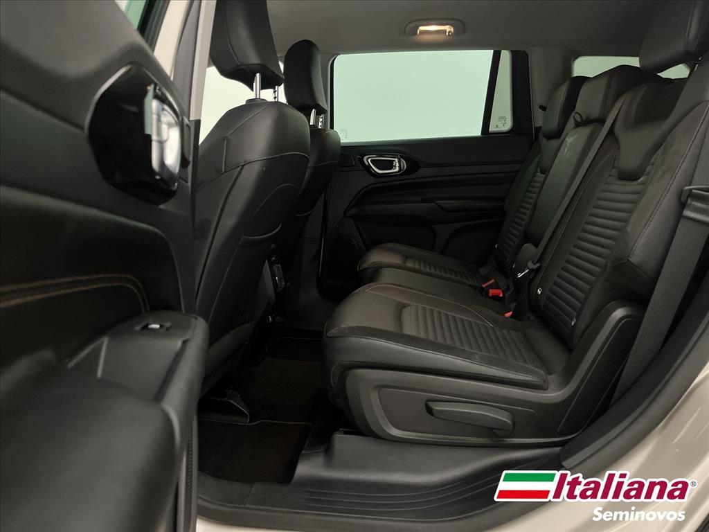 COMMANDER 1.3 T270 TURBO FLEX LIMITED AT69