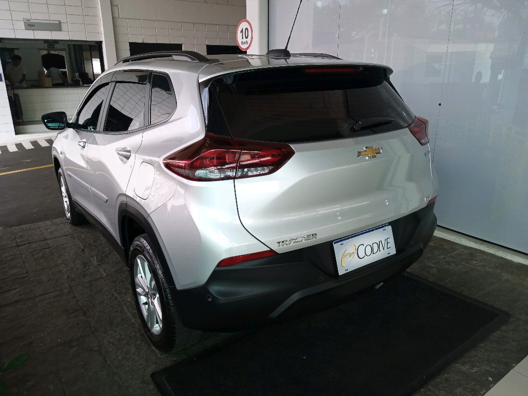 TRACKER 1.0 TURBO FLEX AUTOMÁTICO5