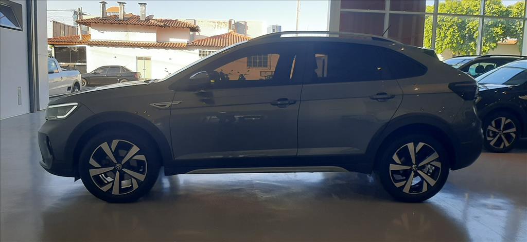 NIVUS 1.0 200 TSI TOTAL FLEX HIGHLINE AUTOMÁTICO1