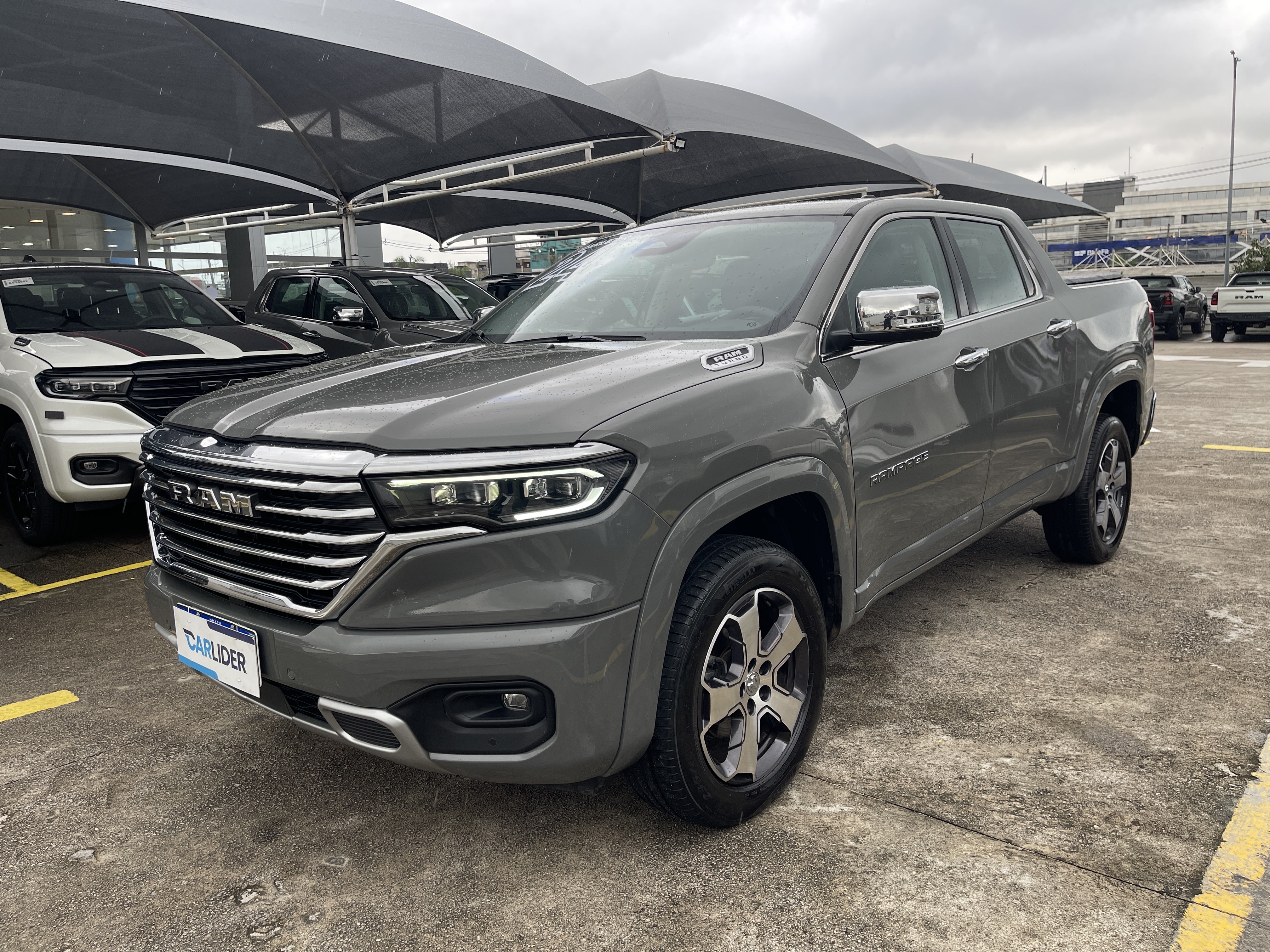RAMPAGE 2.0 TURBO DIESEL LARAMIE 4X4 AUTOMÁTICO1