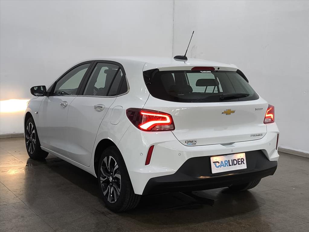 ONIX 1.0 TURBO FLEX PREMIER AUTOMÁTICO11