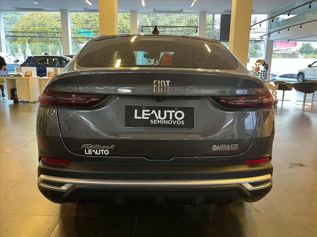 FASTBACK 1.0 TURBO 200 FLEX AUDACE CVT5