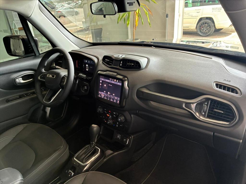 RENEGADE 1.3 T270 TURBO FLEX LONGITUDE AT67