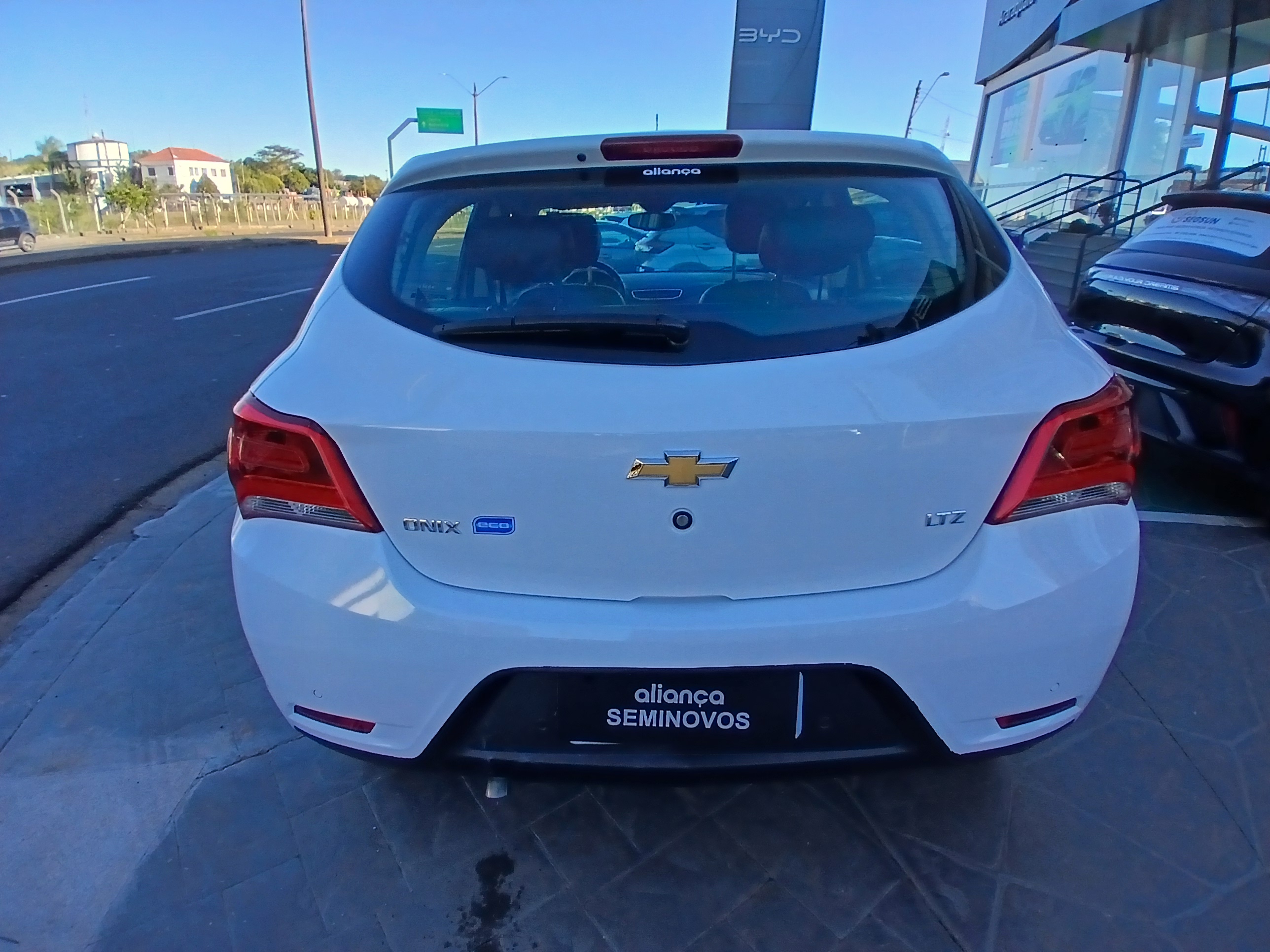 ONIX 1.4 MPFI LTZ 8V FLEX 4P AUTOMÁTICO3