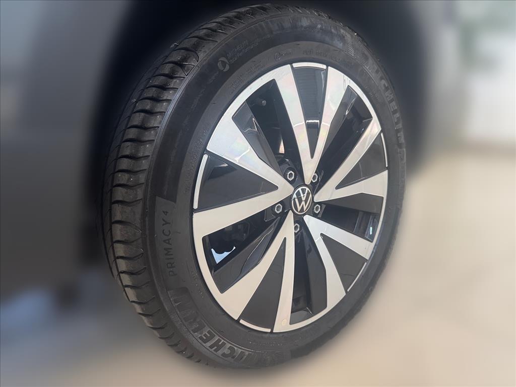 TAOS 1.4 250 TSI TOTAL FLEX COMFORTLINE AUTOMÁTICO5
