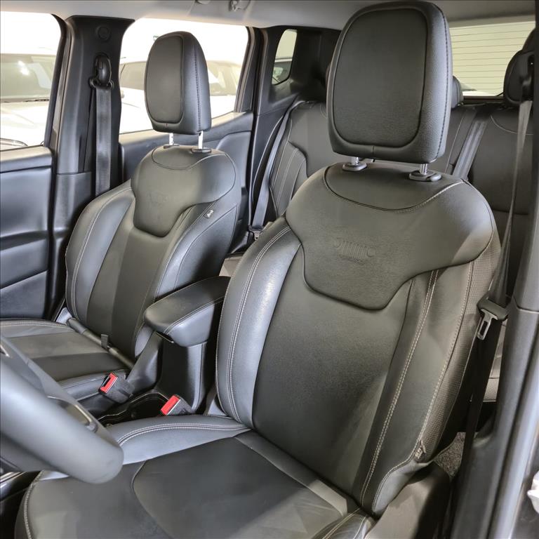 RENEGADE 1.3 T270 TURBO FLEX LONGITUDE AT611