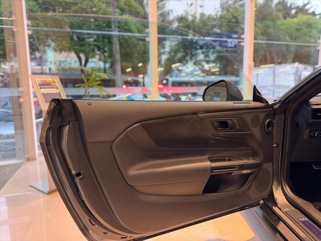 Ford-MUSTANG-5.0 V8 GASOLINA DARK HORSE SELECTSHIFT