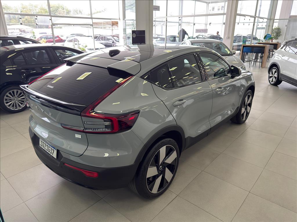 C40 P8 RECHARGE TWIN ELECTRIC ULTIMATE AWD2