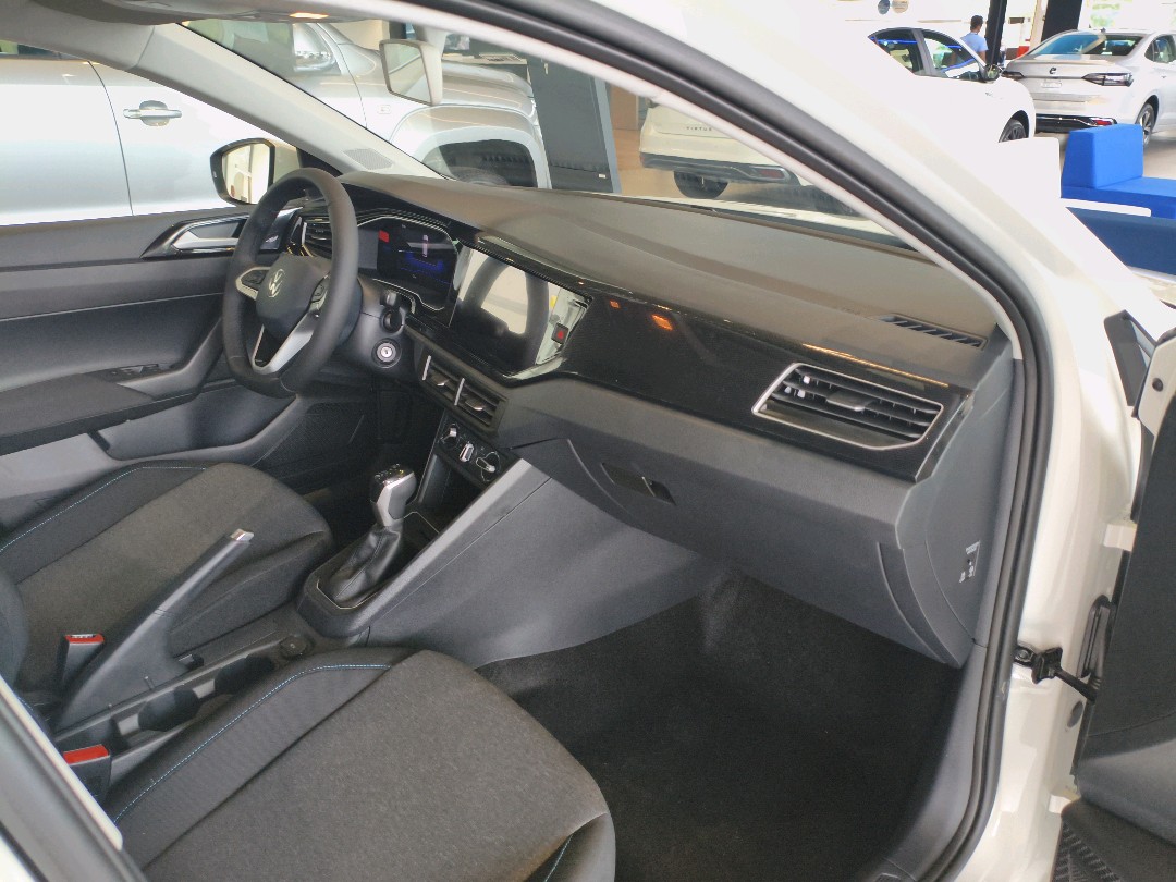 NIVUS 1.0 200 TSI TOTAL FLEX SENSE AUTOMÁTICO4