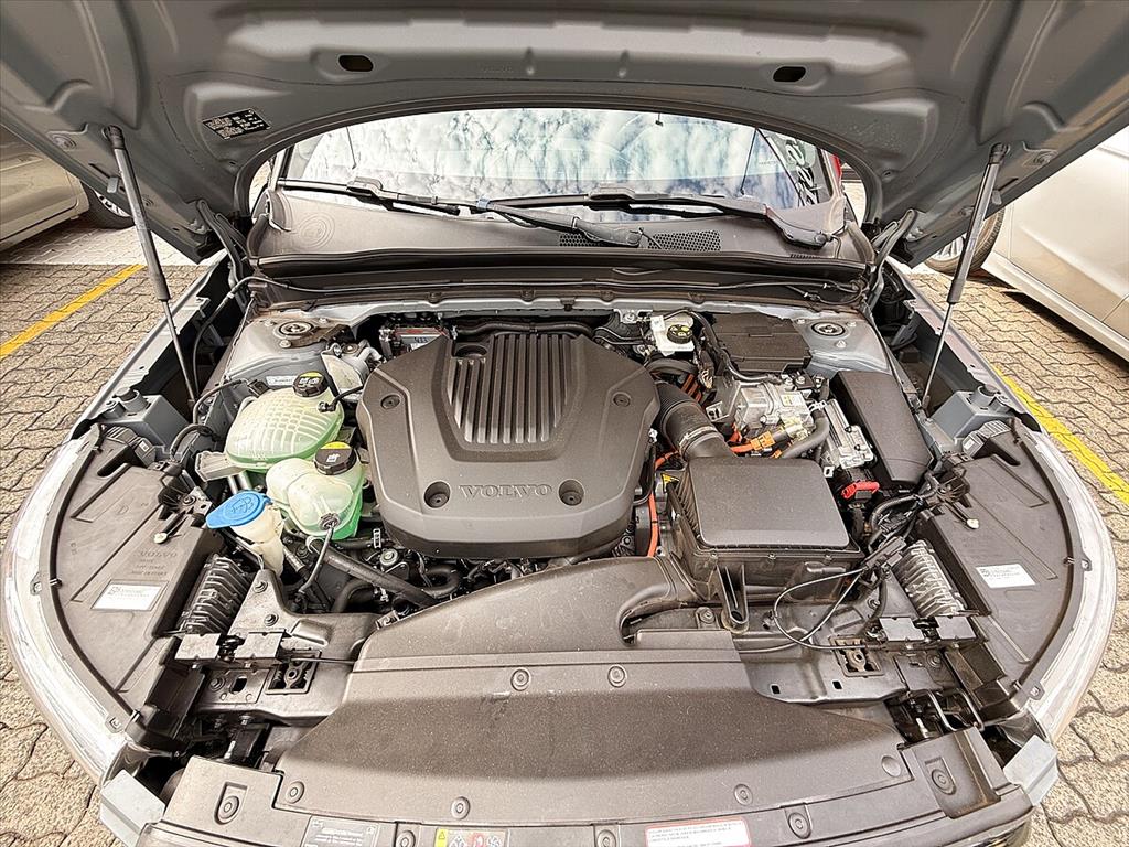 Volvo Xc40 - 1.5 T5 RECHARGE R-DESIGN GEARTRONIC