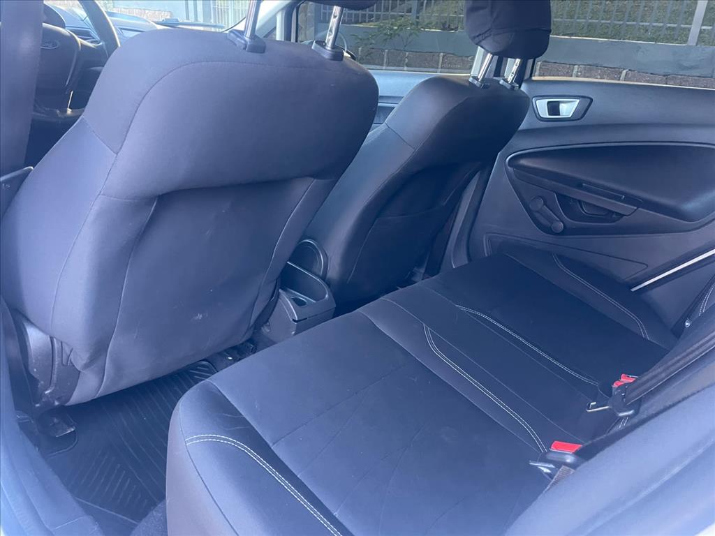 Ford-FIESTA-1.6 SE HATCH 16V FLEX 4P MANUAL
